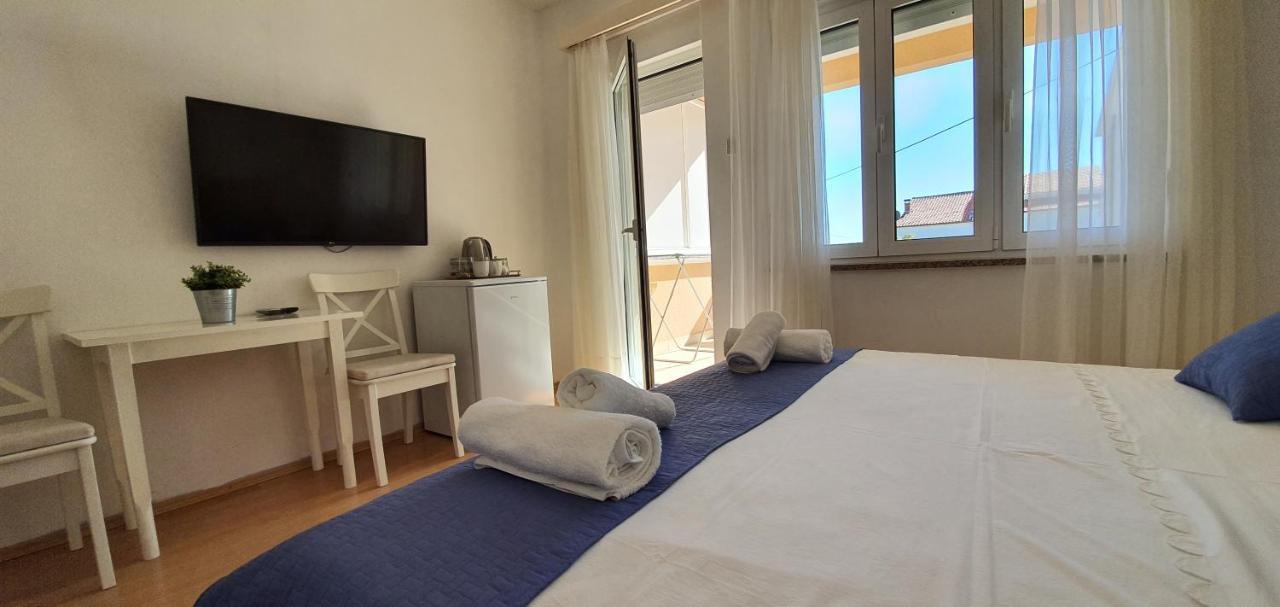 Apartmani Mira Vodice Luaran gambar