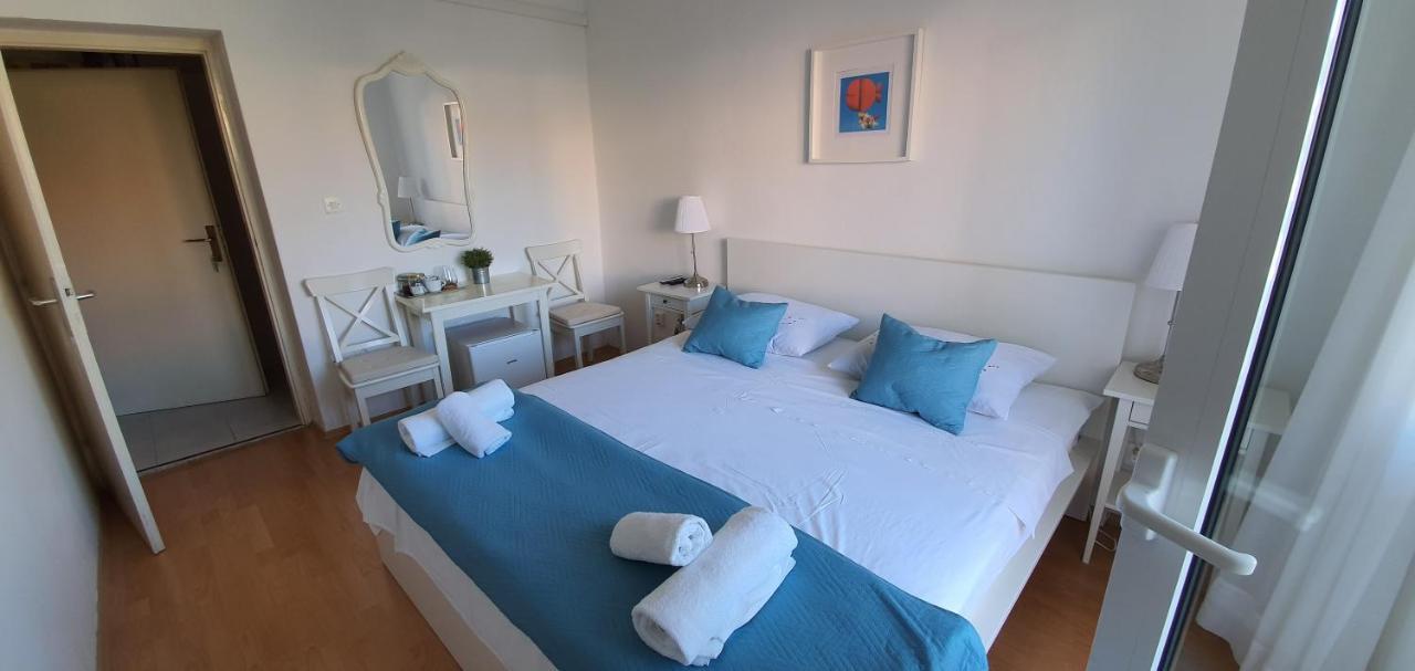 Apartmani Mira Vodice Luaran gambar