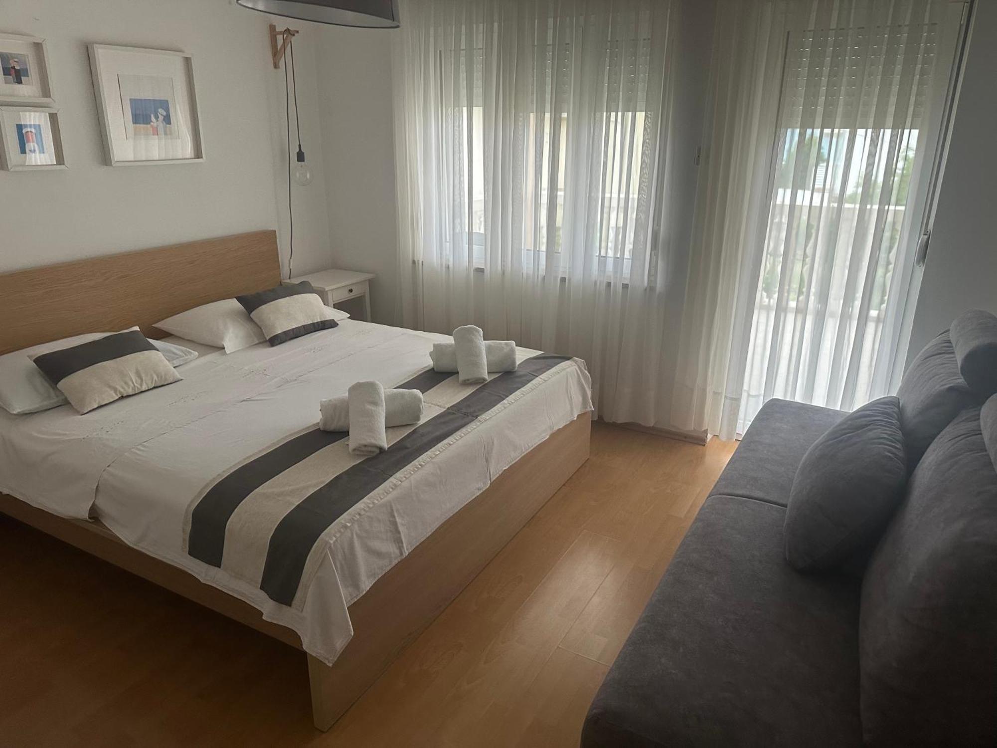 Apartmani Mira Vodice Luaran gambar