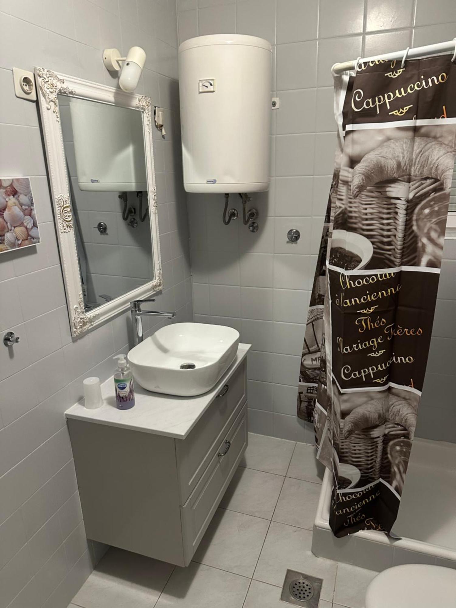 Apartmani Mira Vodice Luaran gambar