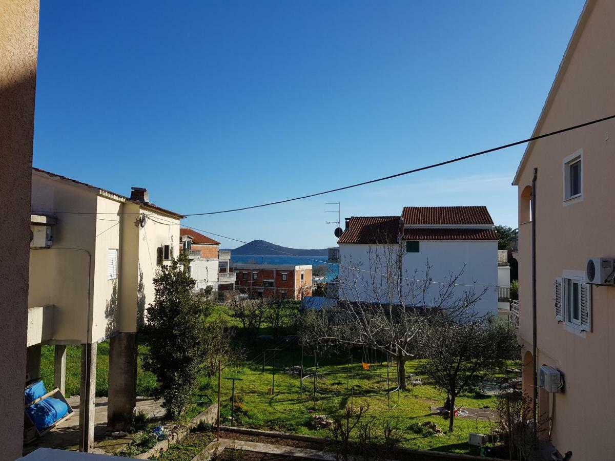 Apartmani Mira Vodice Luaran gambar